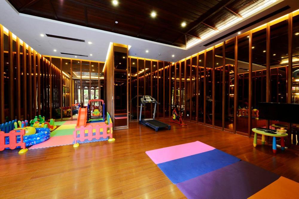 Stony Brook Villa Jianguo Resort Санья Экстерьер фото