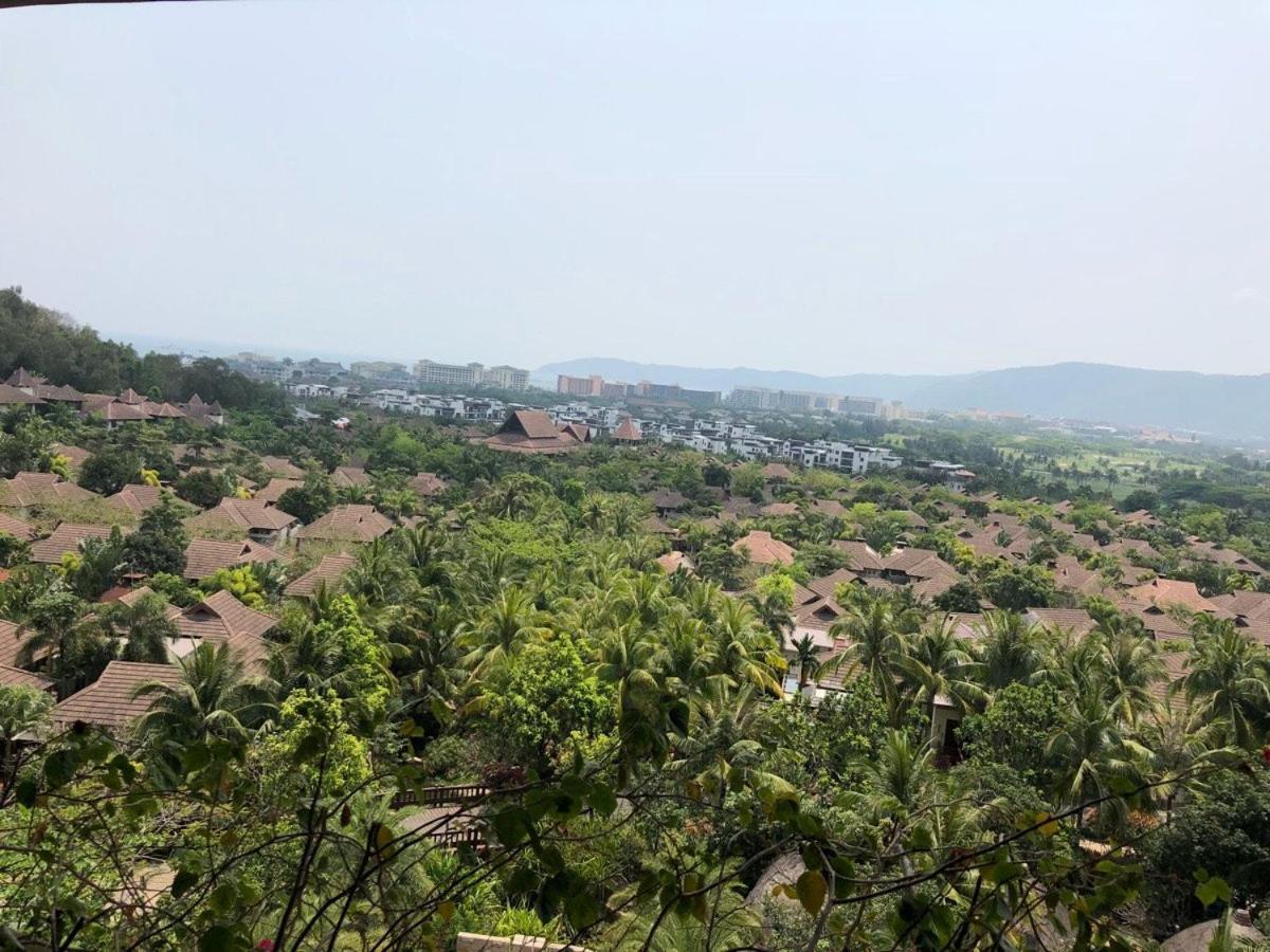 Stony Brook Villa Jianguo Resort Санья Экстерьер фото