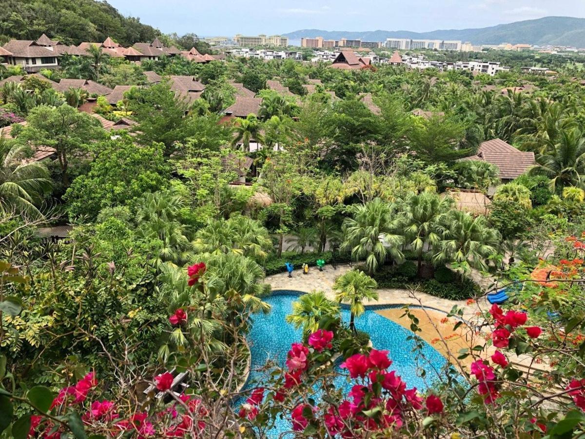 Stony Brook Villa Jianguo Resort Санья Экстерьер фото