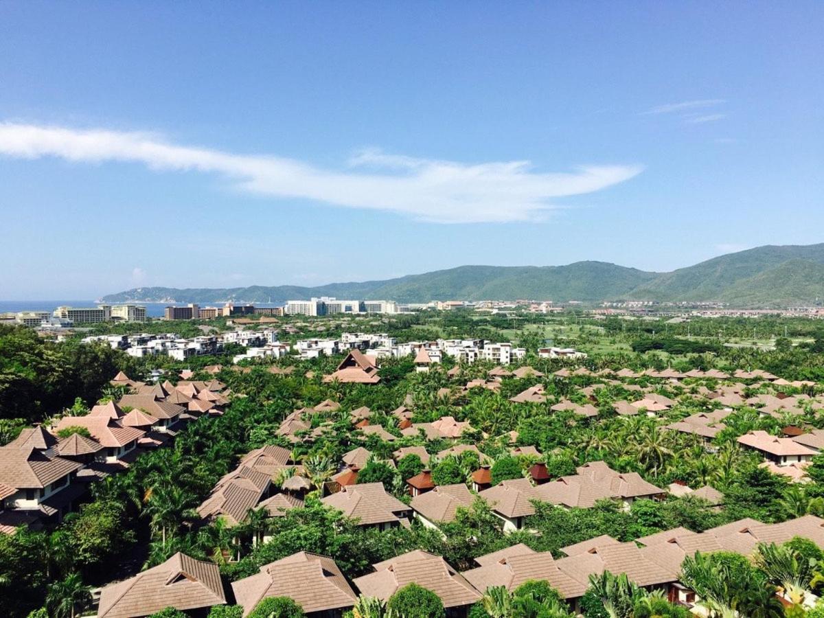 Stony Brook Villa Jianguo Resort Санья Экстерьер фото